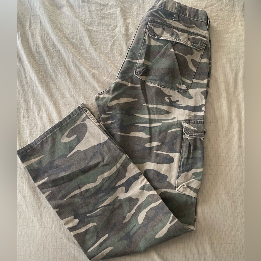 Wrangler Camouflage Cargo Pants